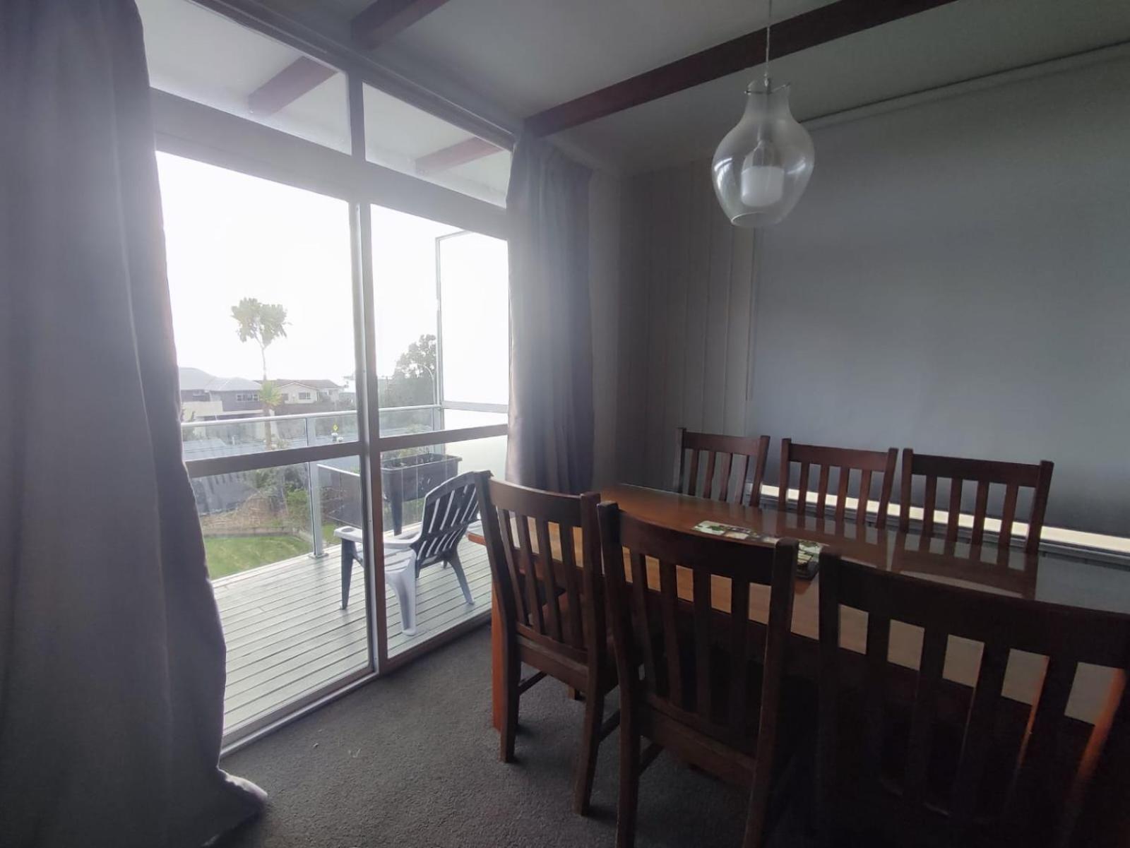 Home With Sea Views New Plymouth Bagian luar foto