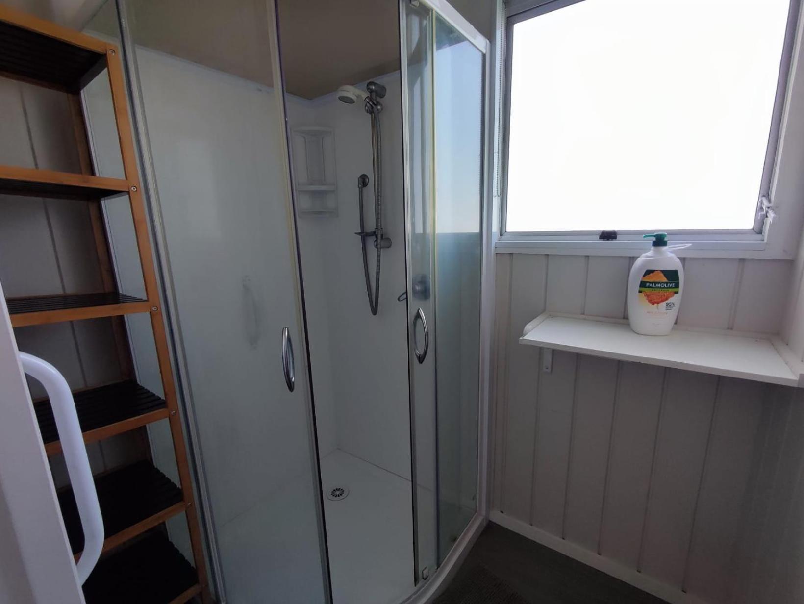 Home With Sea Views New Plymouth Bagian luar foto