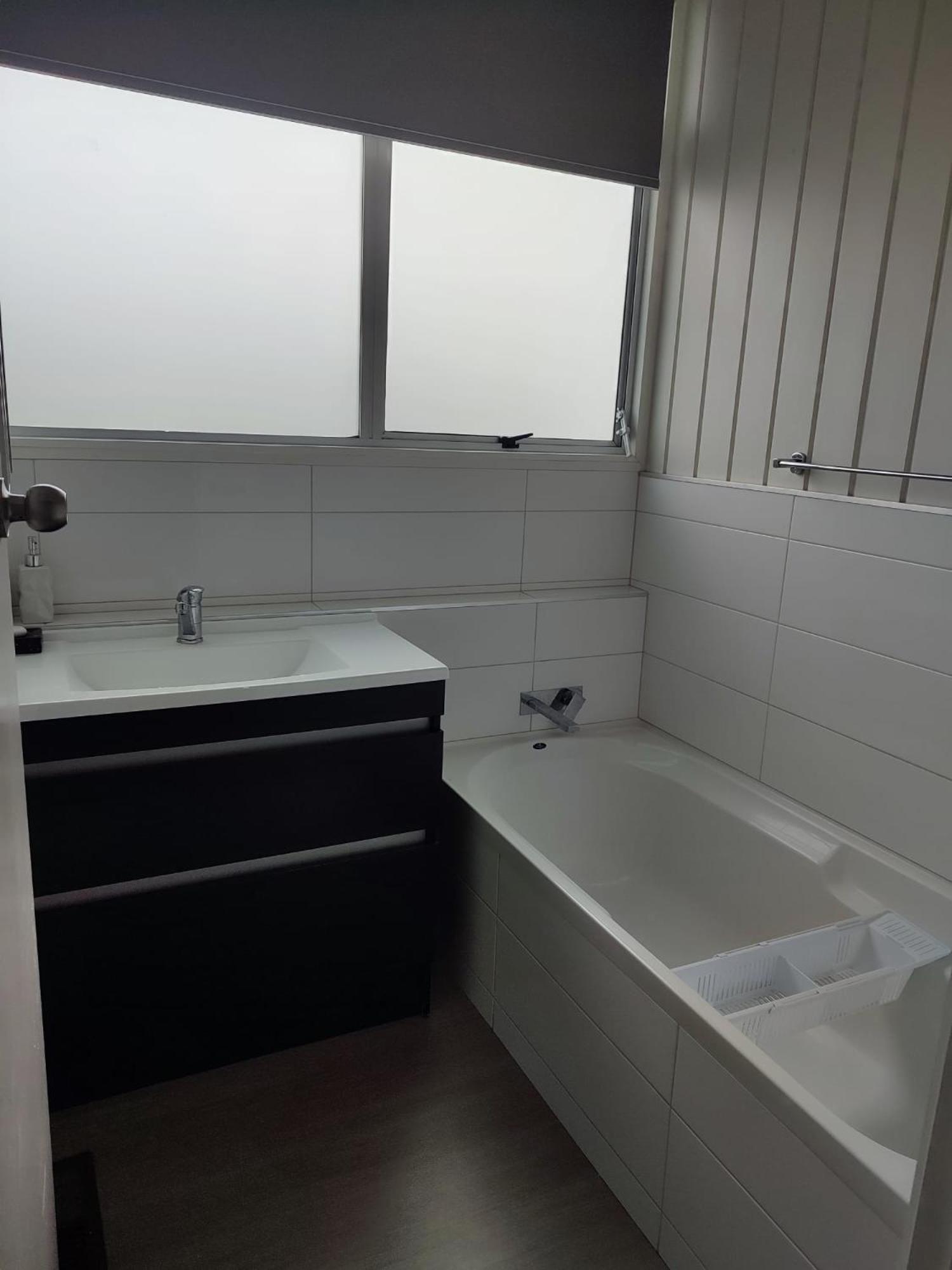 Home With Sea Views New Plymouth Bagian luar foto